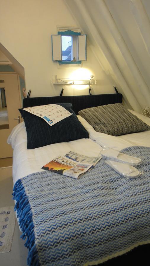 Bed En Breakfast Kamers En Meer Het Spookhuis Den Hoorn  Exterior foto
